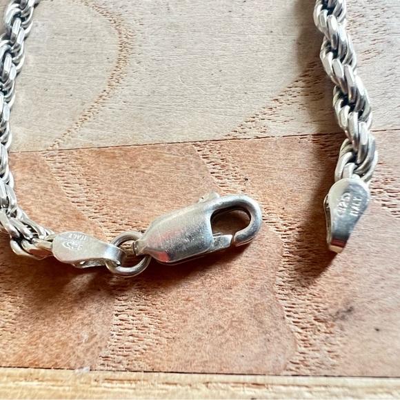 925 Sterling silver diamond cut twisted rope chain bracelet - Picture 7 of 11